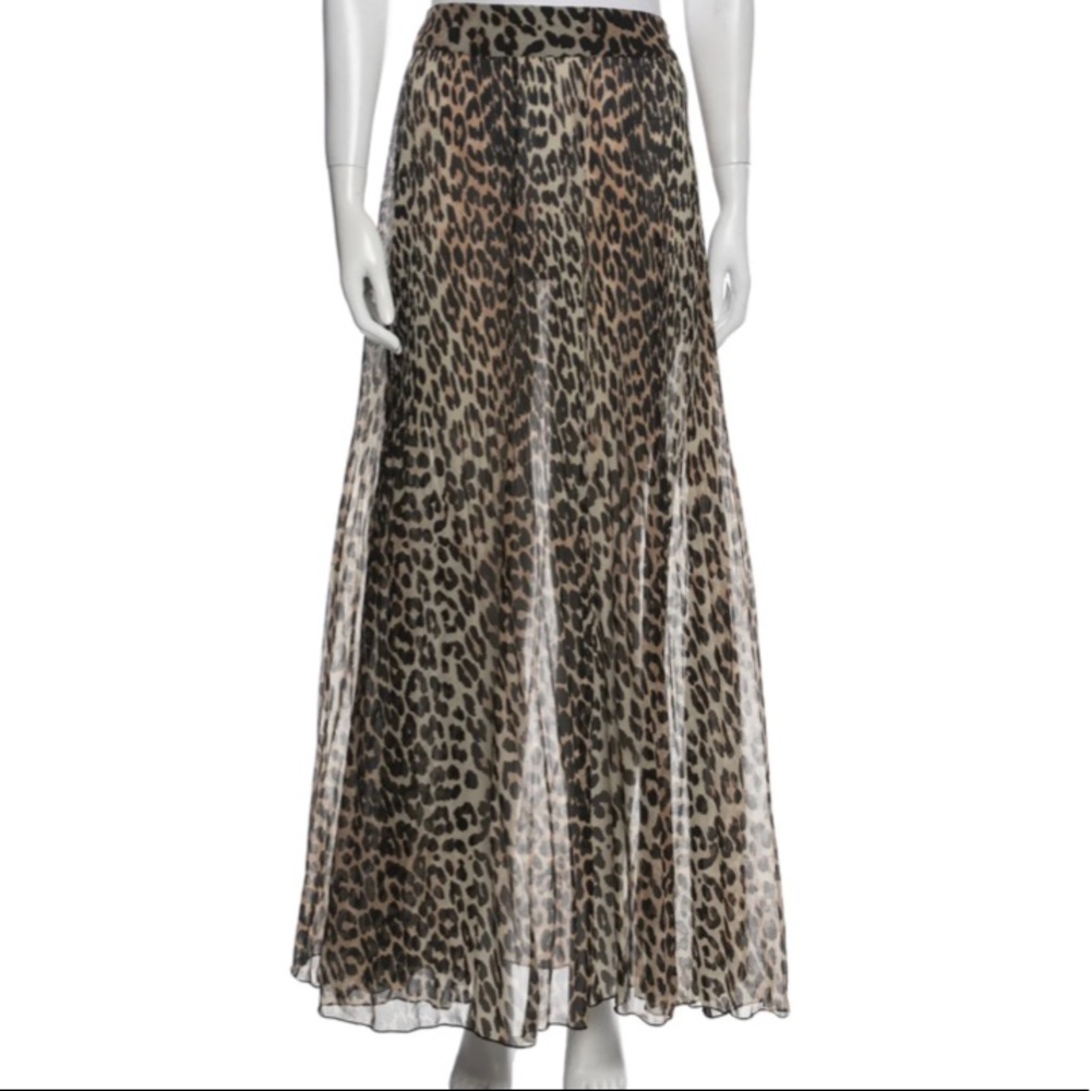 Ganni maxi skirt, literally only worn once or twice size small